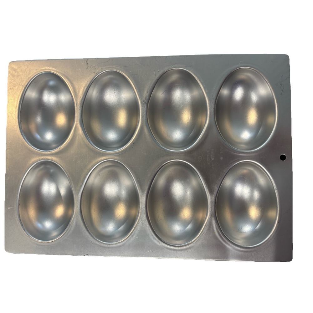 1971 Wilton 8 Easter Egg Brownie/Cake/Chocolate Baking Mold #508-2127